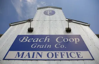 Arthur Companies acquires Beach Cooperative Grain Company, expanding into western North Dakota