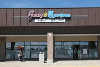 Jazzy and Mumbo's Animal Aid Thrift store closing for good after over 16 years in Moorhead