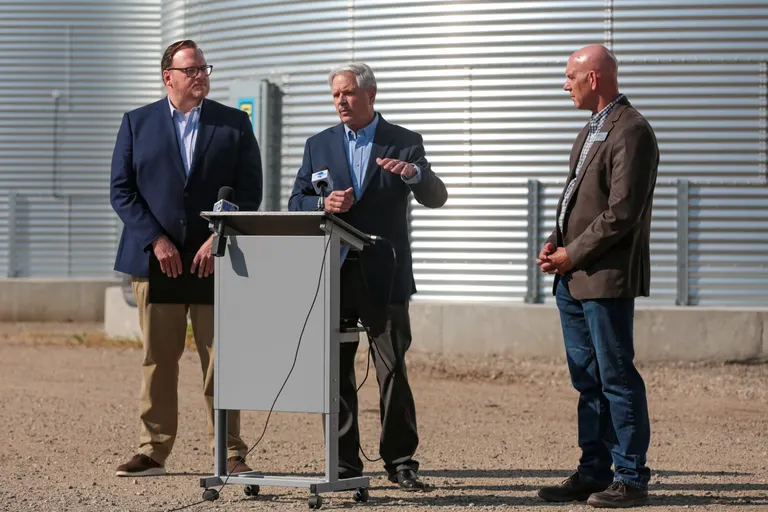 Sen. Hoeven introduces 2-part plan to support farmers impacted by FM Diversion