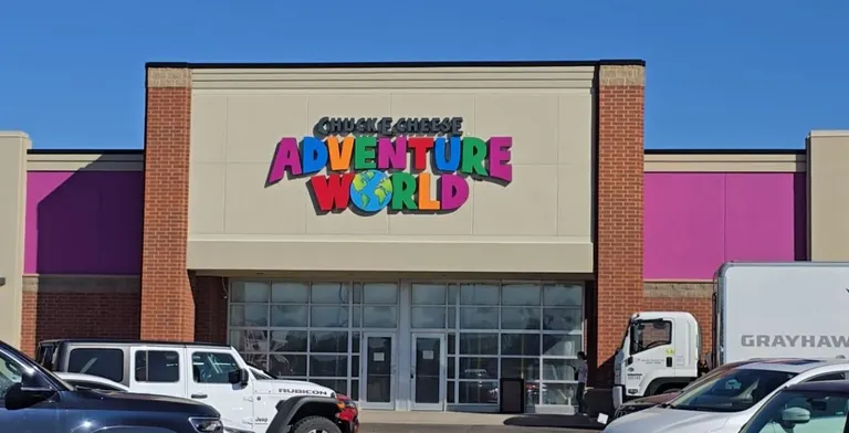 Chuck E. Cheese to open new Adventure World in West Fargo on October 7th