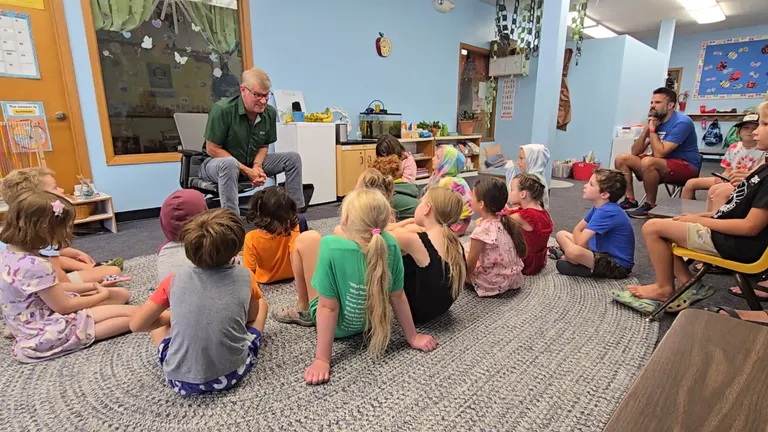 World famous treehouse builder shares his story with Fargo students