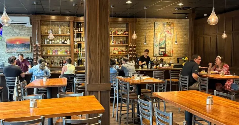 The Toasted Frog in downtown Fargo operating under new ownership, debuts summer menu