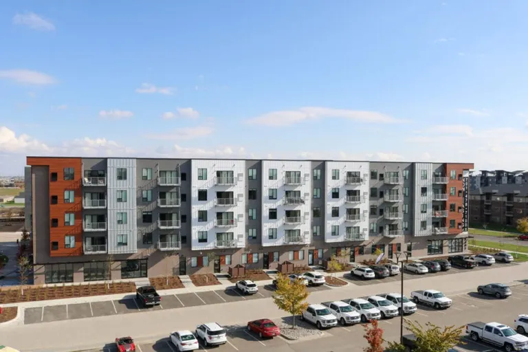 EagleRidge Plaza – Fargo, N