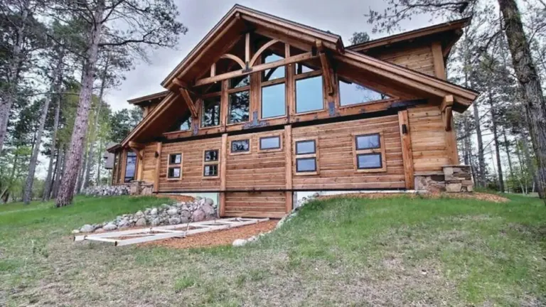 6 Amazing Options for Your Next Lakes Getaway