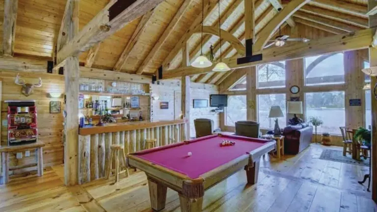 6 Amazing Options for Your Next Lakes Getaway