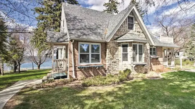 6 Amazing Options for Your Next Lakes Getaway