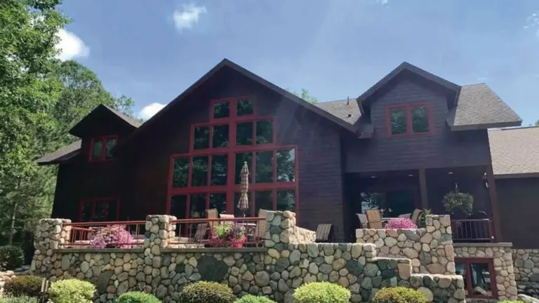 6 Amazing Options for Your Next Lakes Getaway