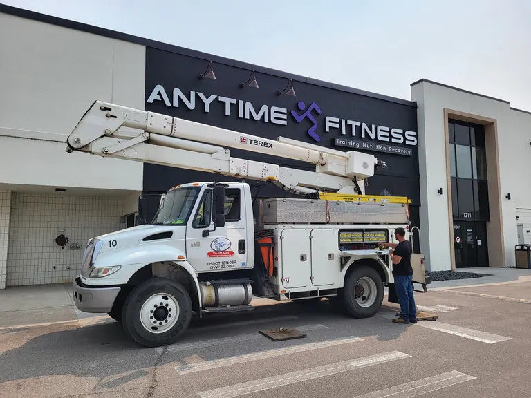 Caring for Your Investment: Service and Maintenance of Exterior Signage