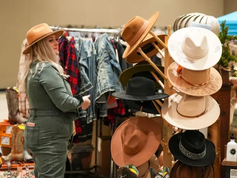 Junkin’ Market Days Brings Music, Food & Unique Finds to Fargo