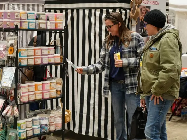 Junkin’ Market Days Brings Music, Food & Unique Finds to Fargo