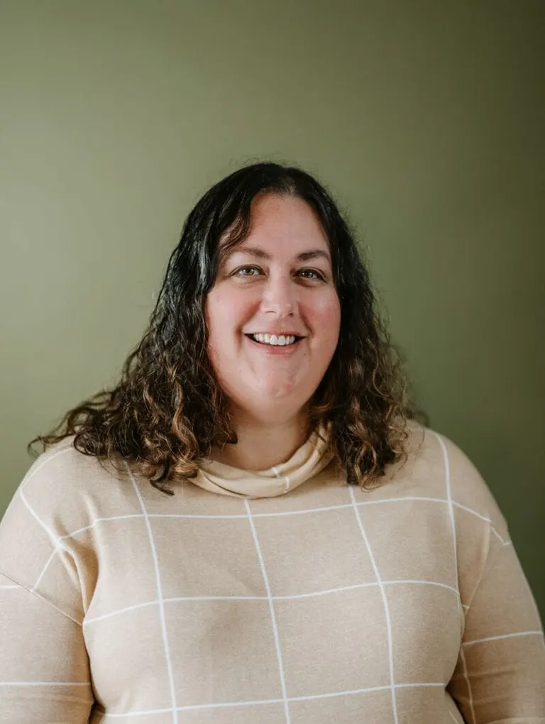 Veteran Feature: Lisa Elijah, Owner, LE Publishing